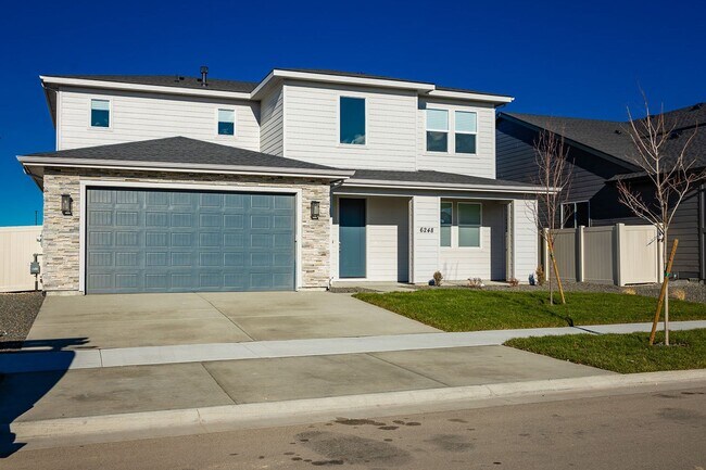 Building Photo - Brand New Home in an Amenity Filled Neighborhood