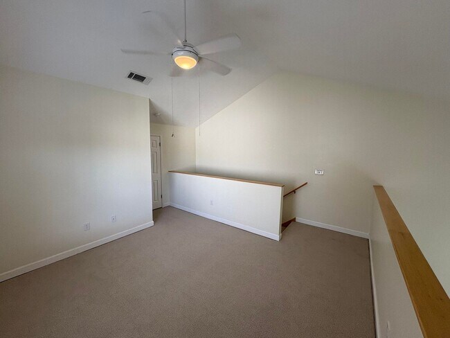 Building Photo - **$1,000 Move-in Special** 2 Bedroom in Bl...
