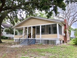 Building Photo - 624/626 Patterson