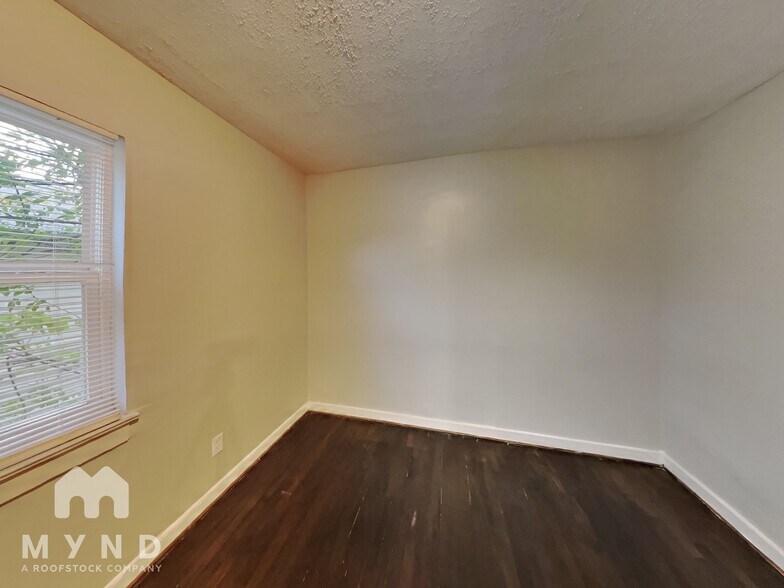 Building Photo - 1612 34th St Ensley