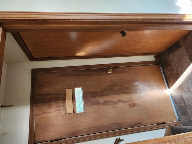 Building Photo - 1240 N 9th St