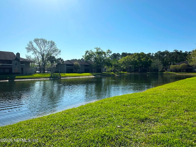 Building Photo - 10200 Belle Rive Blvd