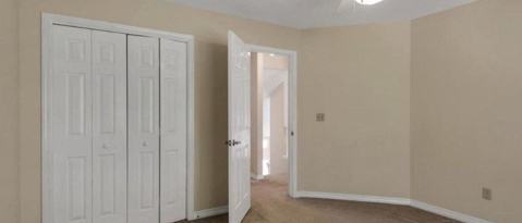 Building Photo - 2014 Mistral Ln E