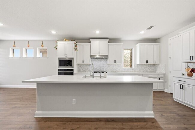 Building Photo - 1233 Texas Ash Ln