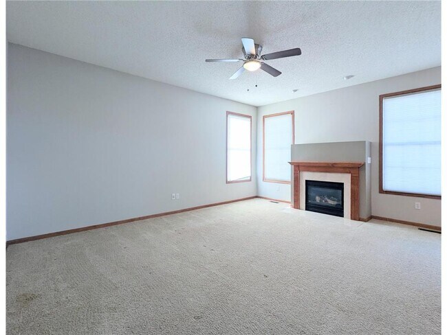 Building Photo - 11170 Sand Castle Dr