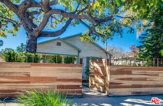 Building Photo - 1548 Cabrillo Ave