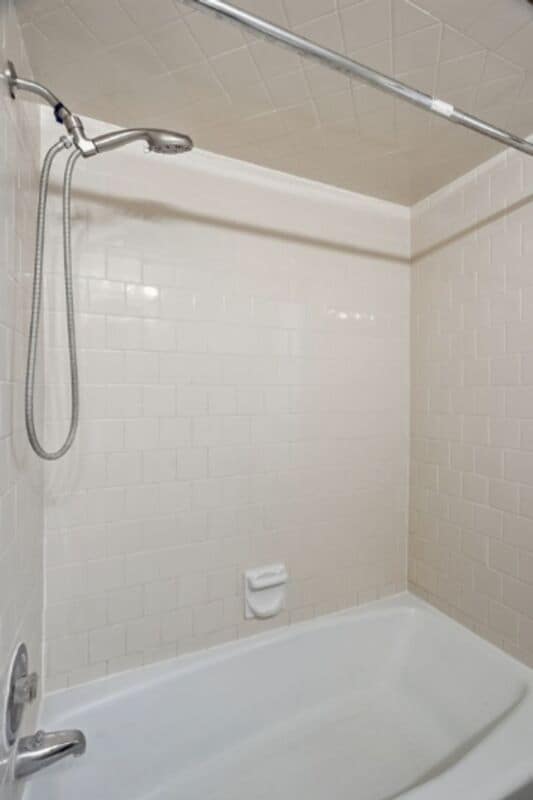 Building Photo - 1307 E Thurston Ave