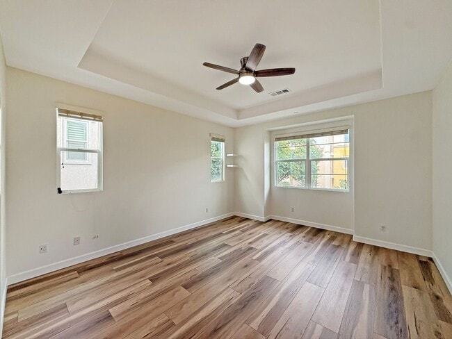 Building Photo - Modern Townhome in Otay Ranch – 3BR/2.5BA ...