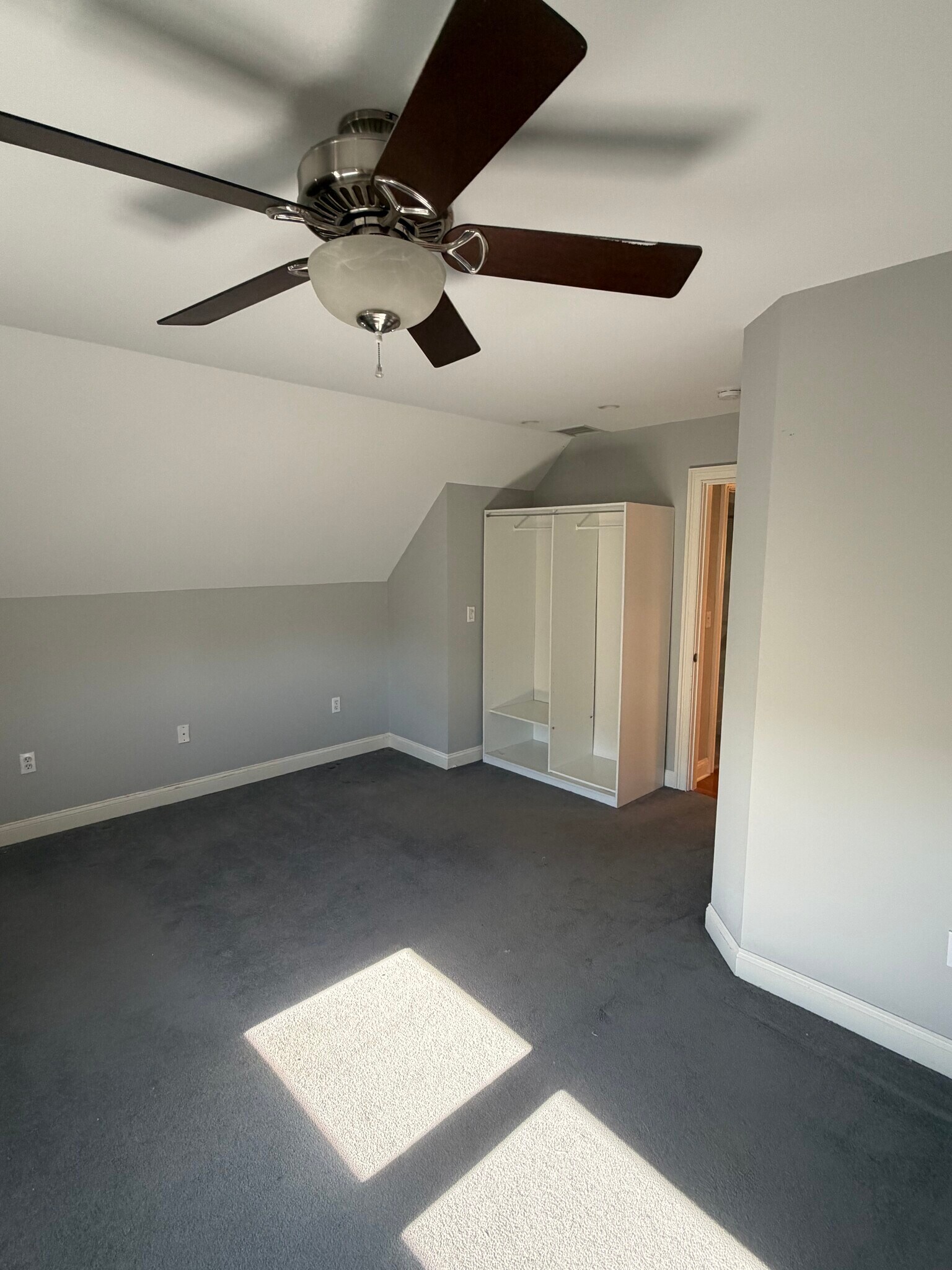 Building Photo - 79 Scofield Ave