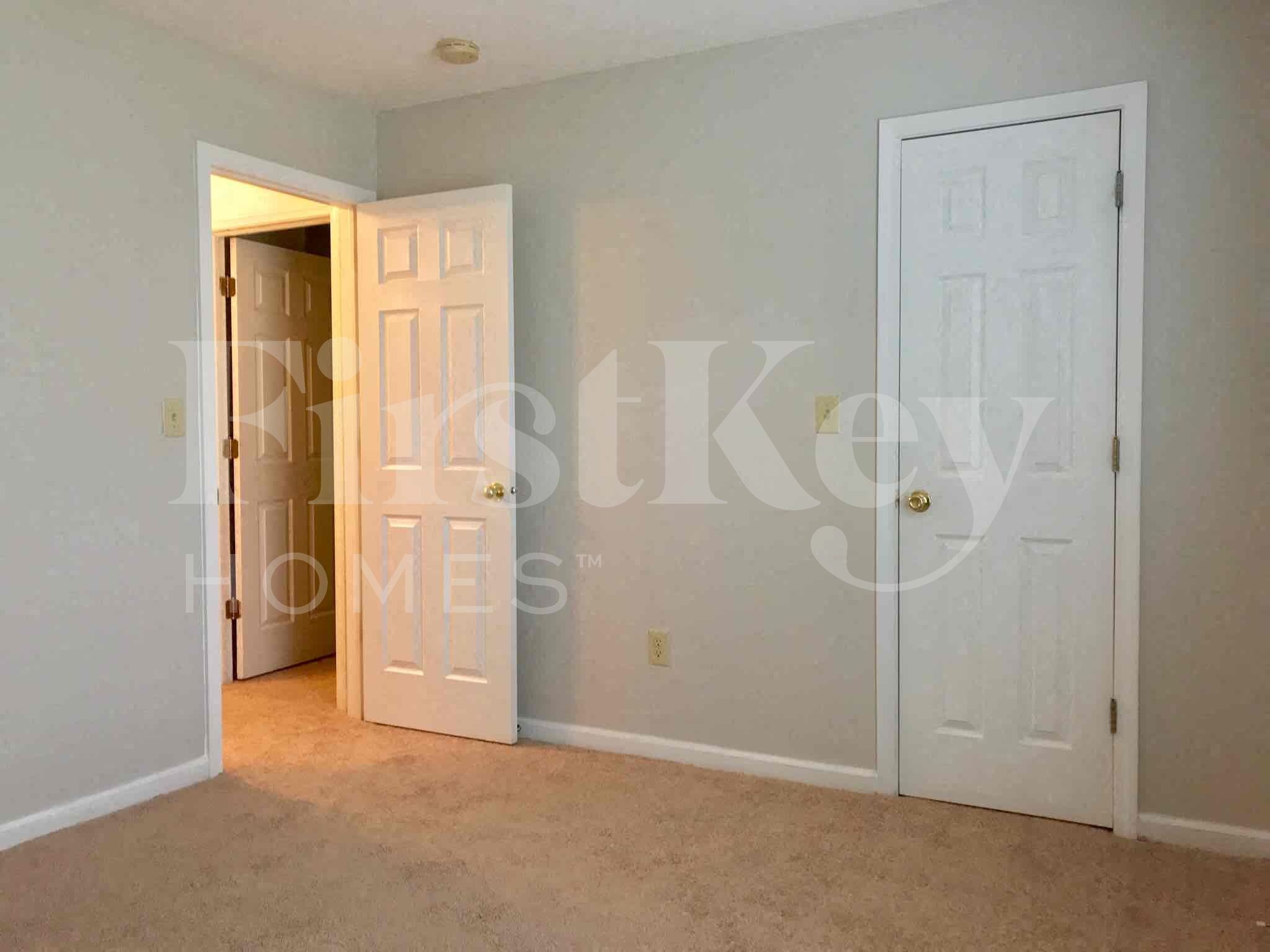 Building Photo - 11521 Stoeppelwerth Dr