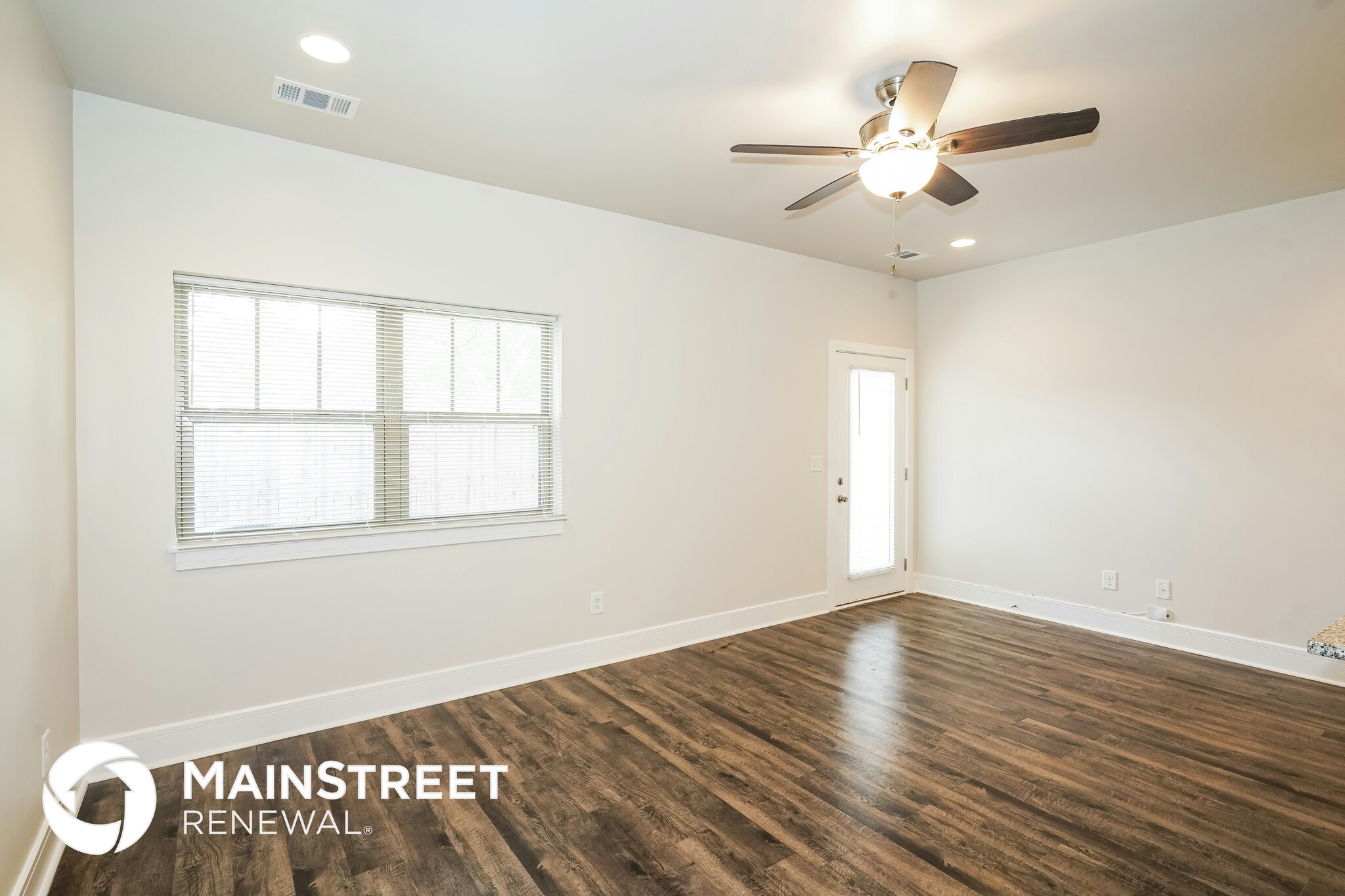 Building Photo - 136 Hartsville Ct
