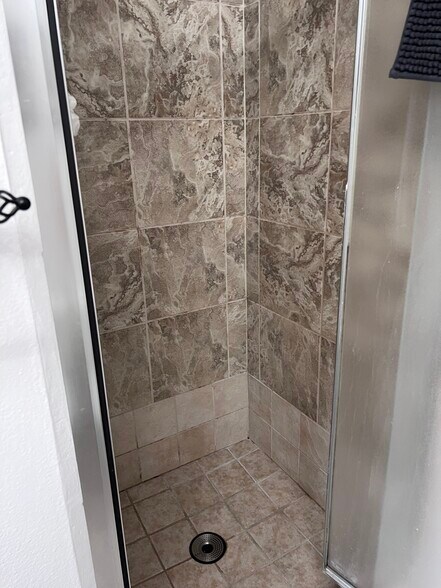 Building Photo - 22848 Cantara St