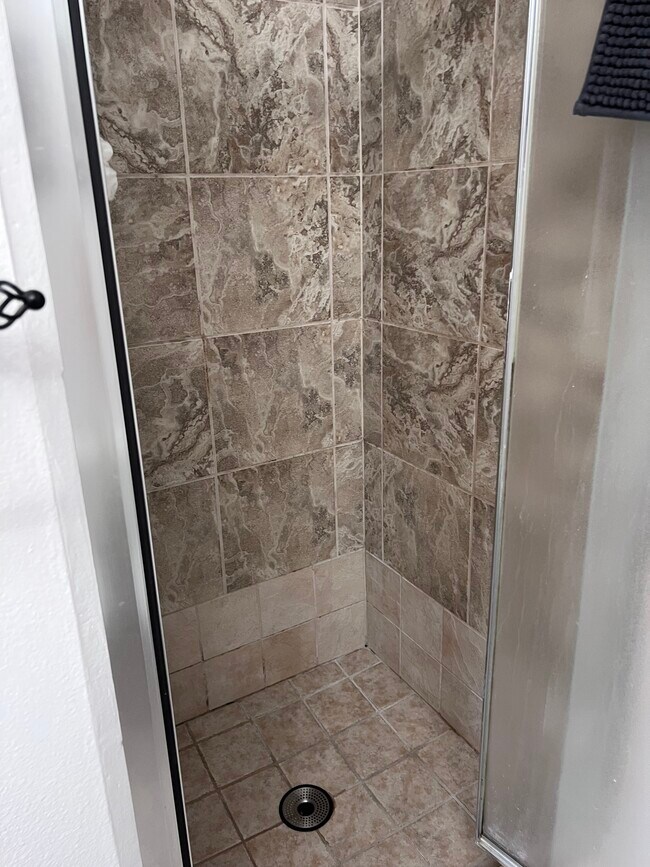 Building Photo - 22848 Cantara St