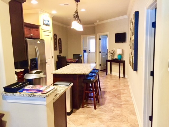 Kitchen/Dining Area - 2495 Old Taylor Rd