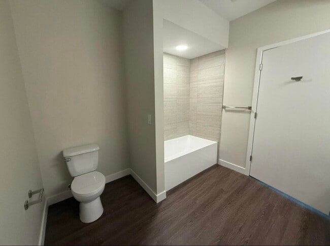 Building Photo - 2645 Burton Rd