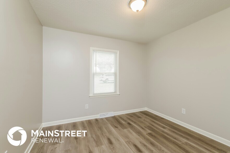 Building Photo - 1815 Rivertrace Point