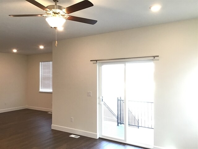 Building Photo - 2321 E Tumbleweed Rd