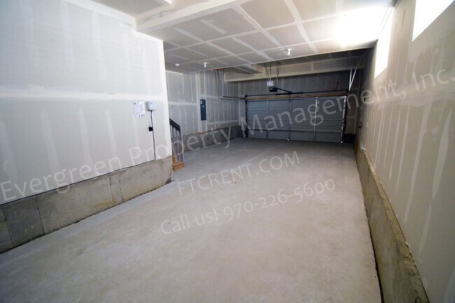 Building Photo - 6444 Black Hills Ave