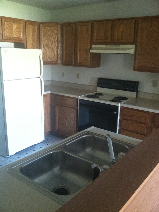 Building Photo - 3127 Brunswick Ct S