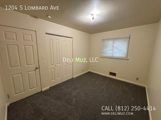 Building Photo - 1204 S Lombard Ave