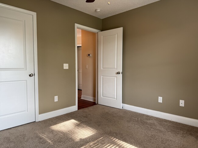 Building Photo - 579 Mancey Garrason Lp