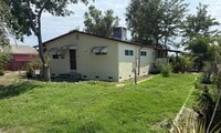 Building Photo - Home For Rent