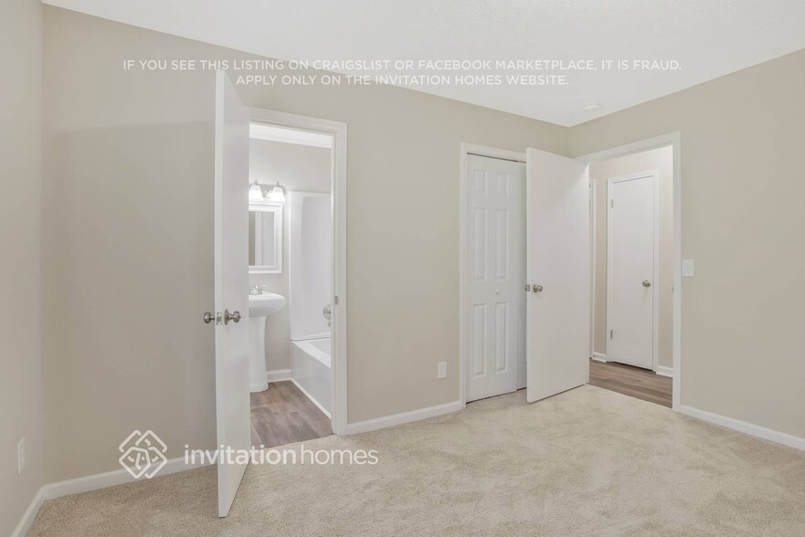 Building Photo - 2907 Barcelona Way