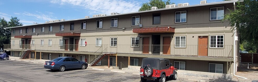 Primary Photo - SLICK ROCK APARTMENTS