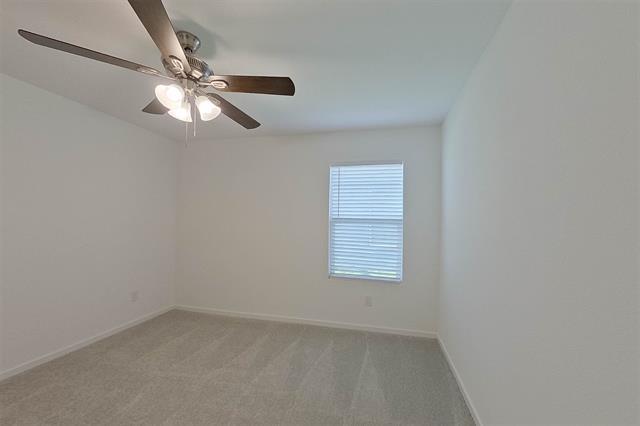 Building Photo - 843 Ponderosa Ln
