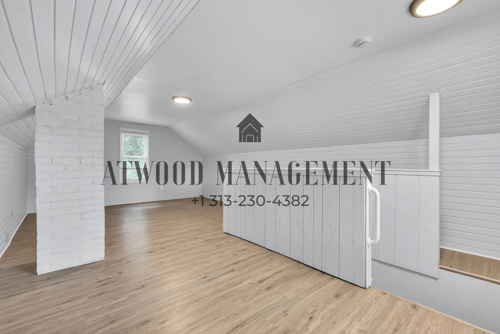 Building Photo - 16146 W Parkway St