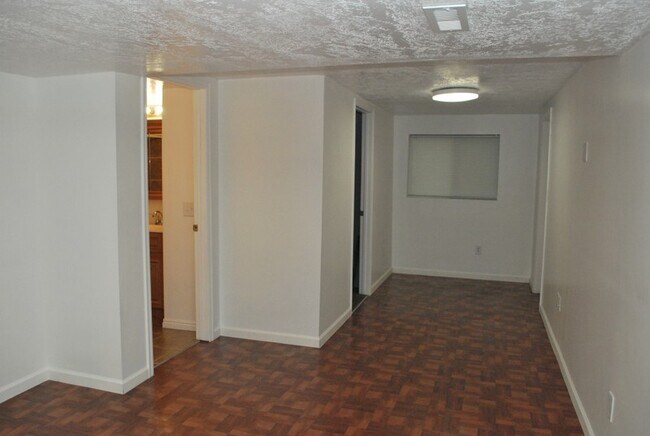 Building Photo - 2954 S 625 W