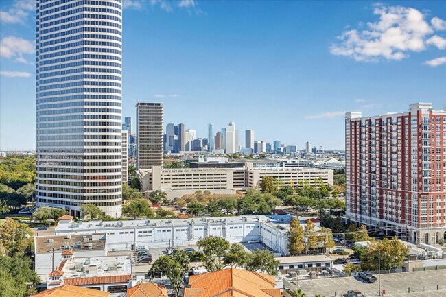 Building Photo - 3333 Allen Pkwy