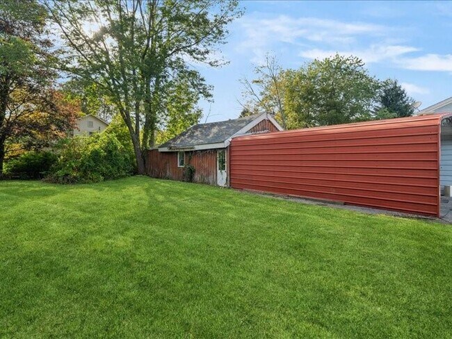 Building Photo - 79A Cucumber Hill Rd