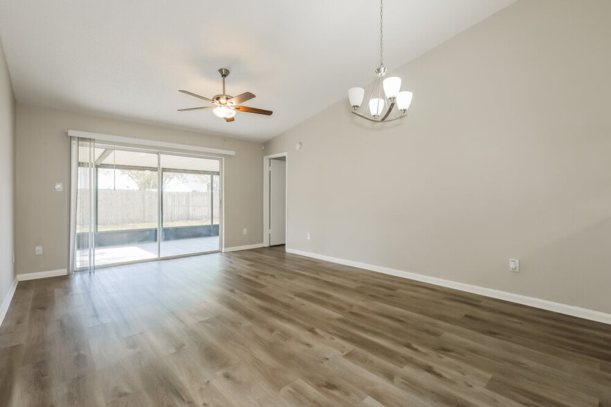 Building Photo - 1717 Cinnabar Ct