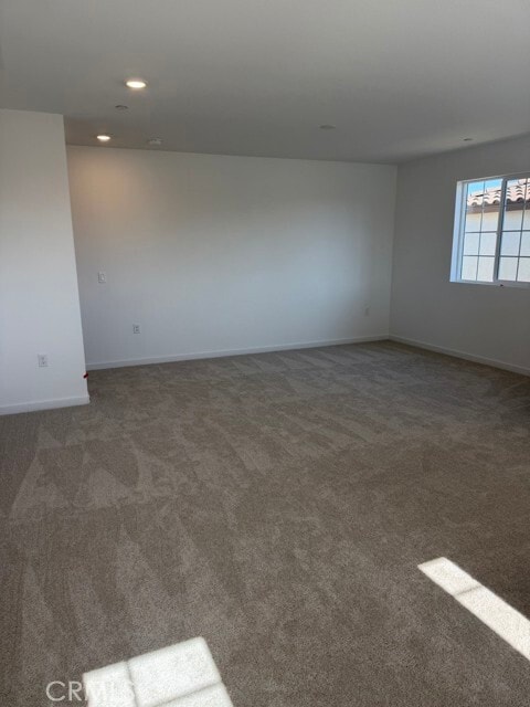 Building Photo - 9567 Silverstein Dr