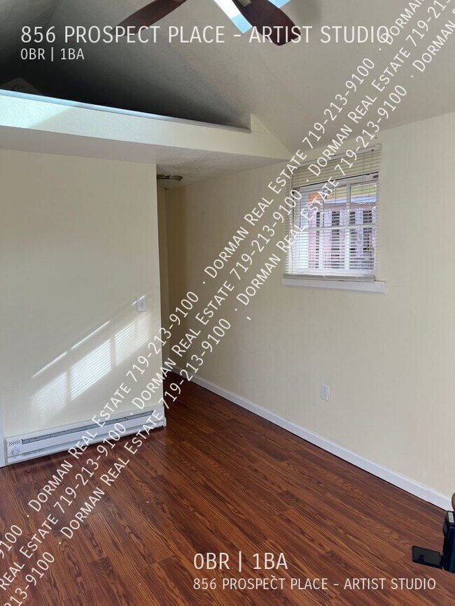 Building Photo - 856 Prospect Pl