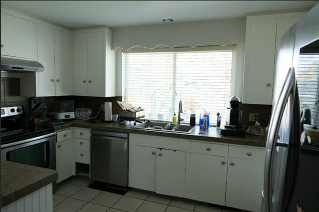 Building Photo - June 2025 - SFH Rental in Englewood 3 bed ...
