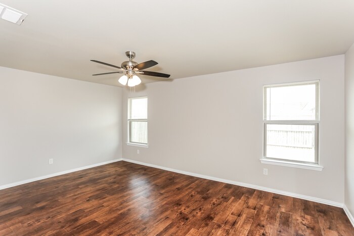Building Photo - 9124 Abaco Way