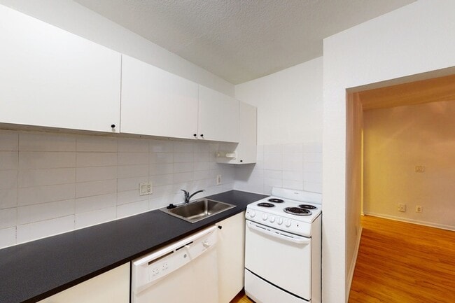 Floorplan - Del Monte