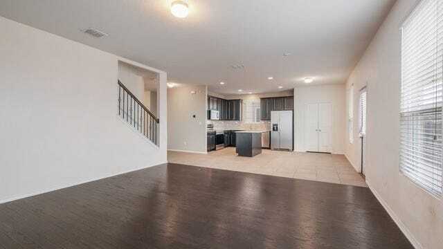 Building Photo - 9822 Silver Mist Wy