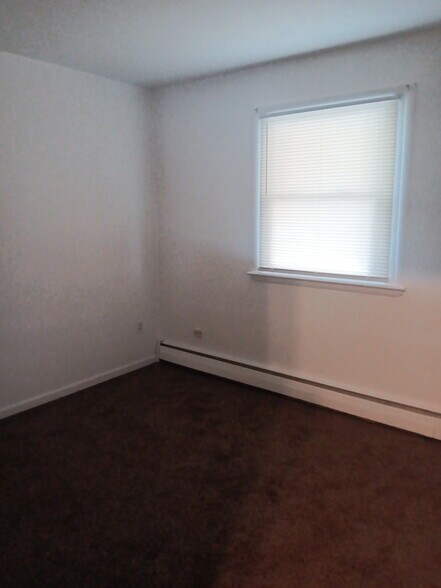 Building Photo - 202 N Madison Ave