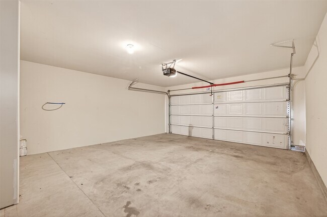 Building Photo - 19339 Vermillion Ct