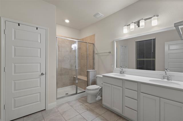 Building Photo - 8028 Hickory Branch Dr