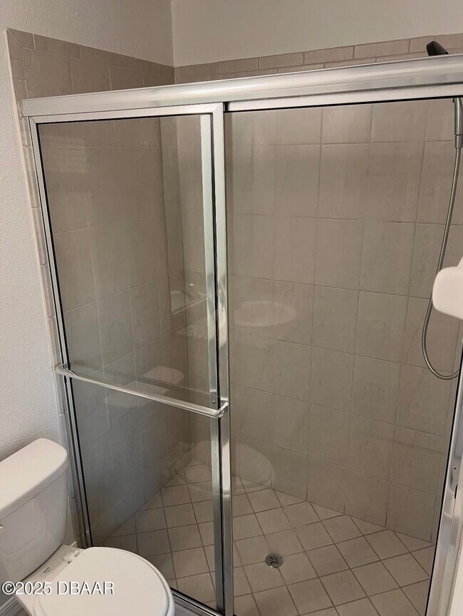 Building Photo - 2 Sebastian Ct