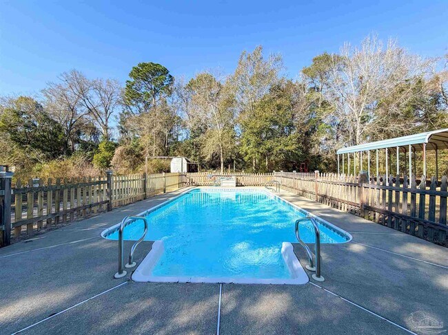 Building Photo - 1965 Brentco Rd