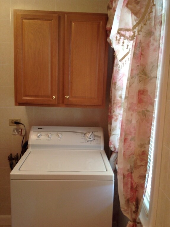 Building Photo - 152 Union St