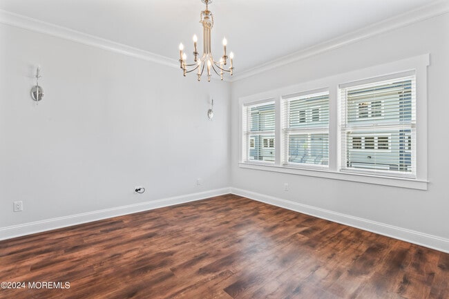 Building Photo - 95-99 Bay Ave