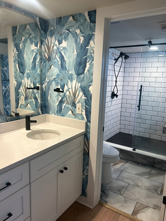 Building Photo - 240 Windward Passage