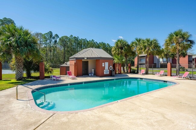 Building Photo - Seasons & Woodale Apartments