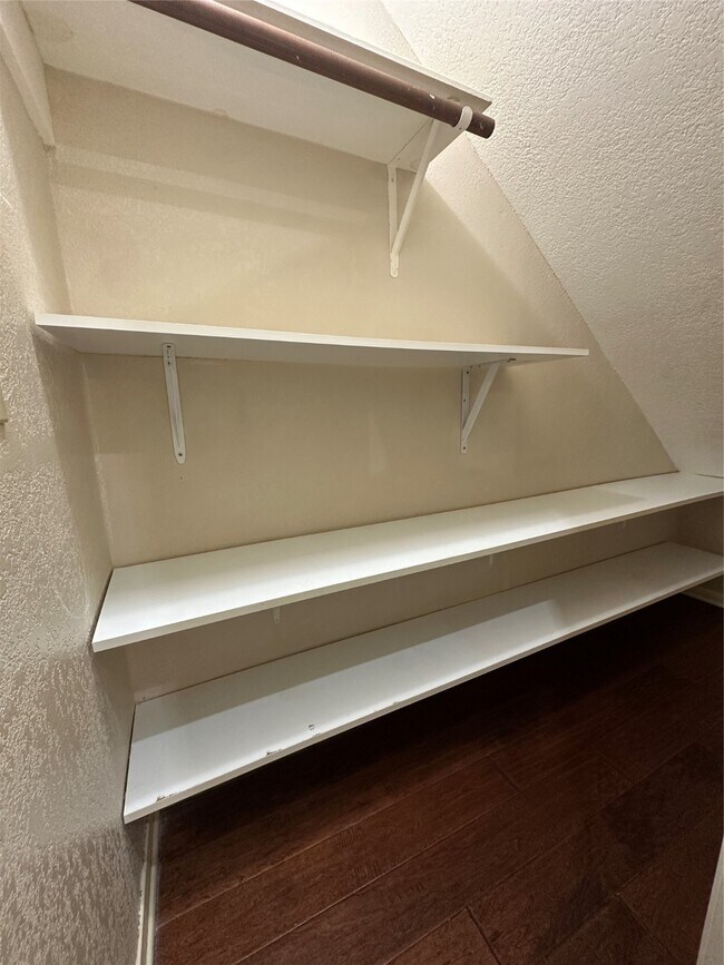 Building Photo - 2910 Grants Lake Blvd